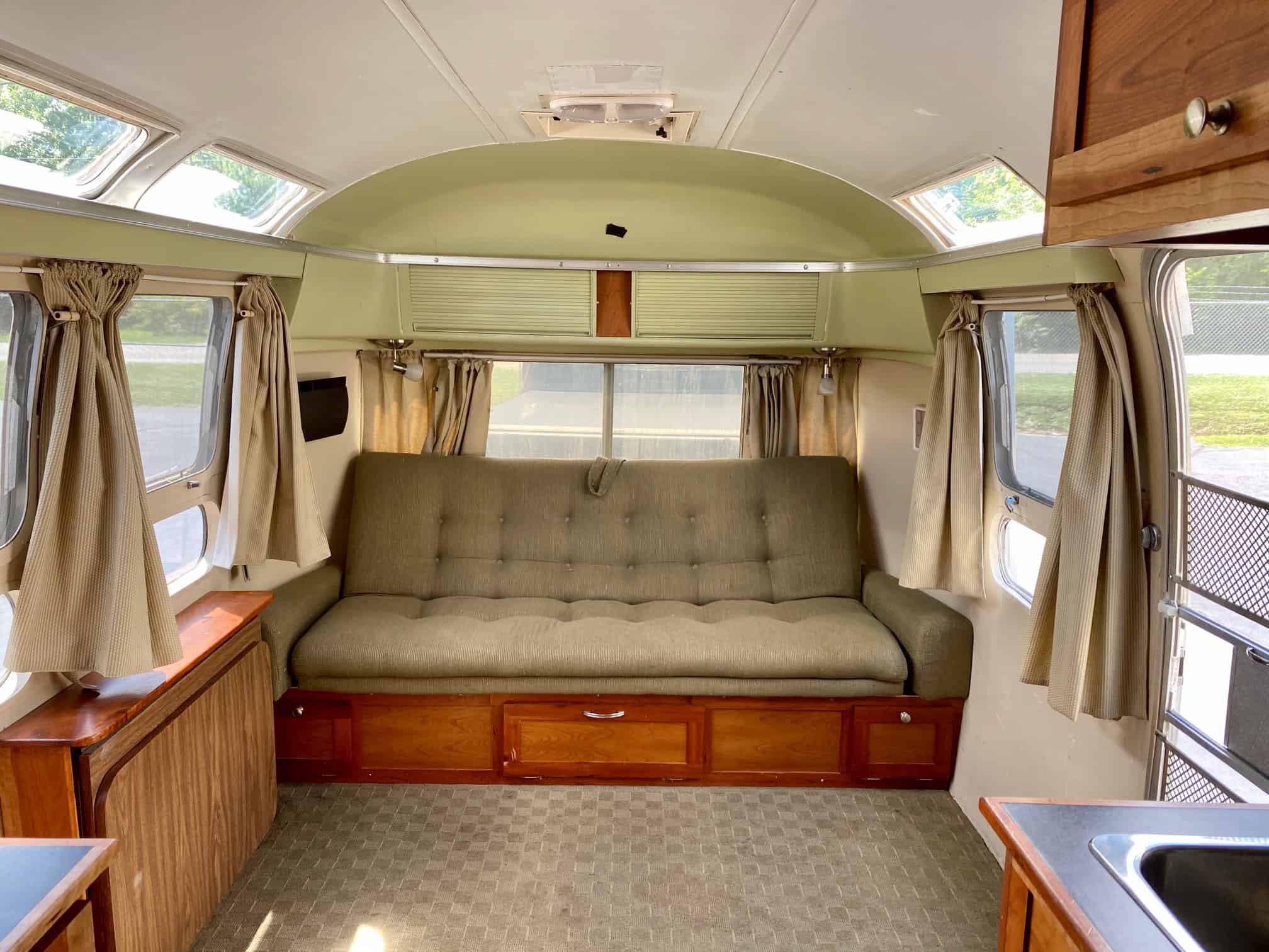 1977 Airstream 31FT Sovereign For Sale in INDIANAPOLIS - Airstream ...