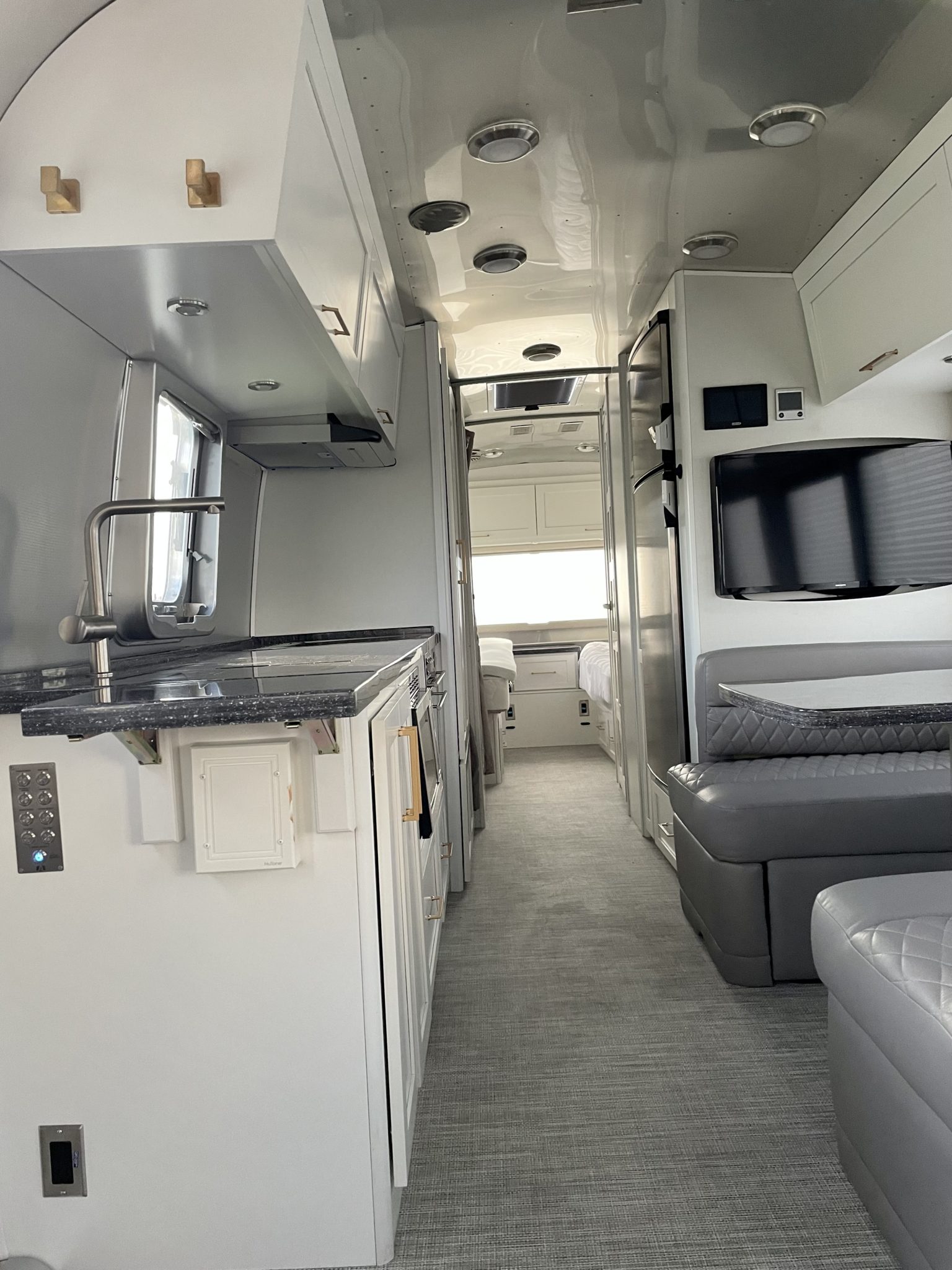 2021 Airstream 30ft Classic For Sale In Surprise Airstream Marketplace
