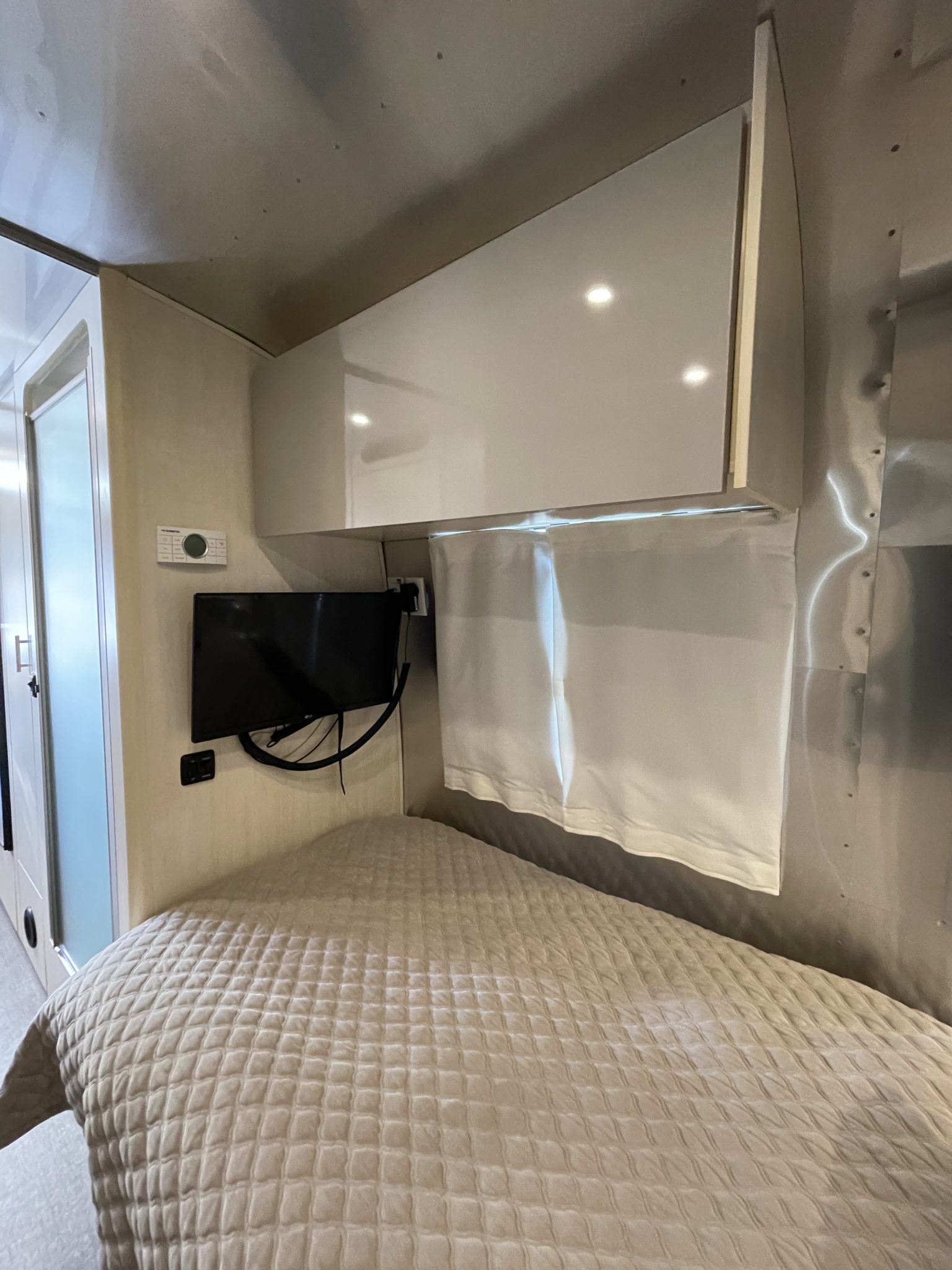 2021 25FT Flying Cloud For Sale in Fair Oaks - Airstream Marketplace